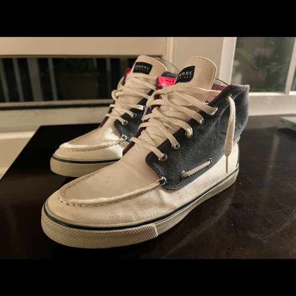 Sperry Shoes - Sweet sperry high tops white/blue pink silk liner sz. 9